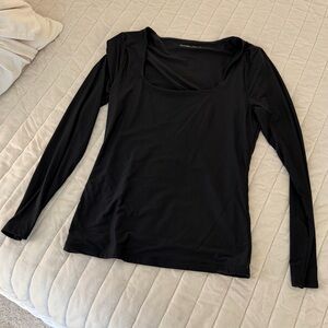 A&F Soft Matte Seamless Long-Sleeve Tuckable Squareneck Top large